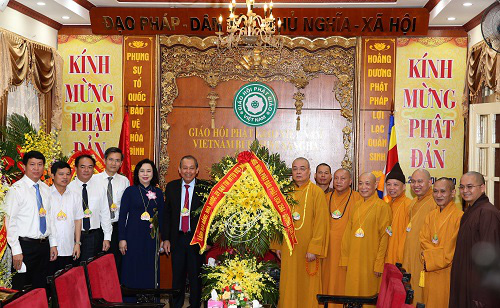 Phó Thủ tướng Trương Hòa Bình: Phật giáo Việt Nam  có đóng góp to lớn cho công cuộc xây dựng và phát triển đất nước - Ảnh 2.