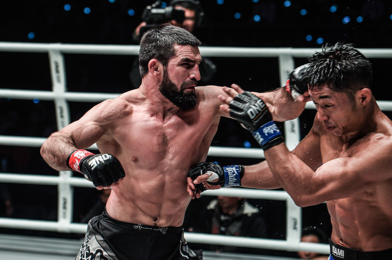 Những võ sĩ có bộ râu &quot;chất&quot; nhất ONE Championship: Toàn hàng khủng, đối thủ nhìn thôi đã phải dè chừng - Ảnh 8.