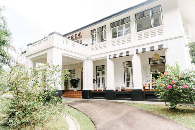 Nhà cổ Singapore của gia đình Bằng Lăng như khu nghỉ dưỡng - Ảnh 12.