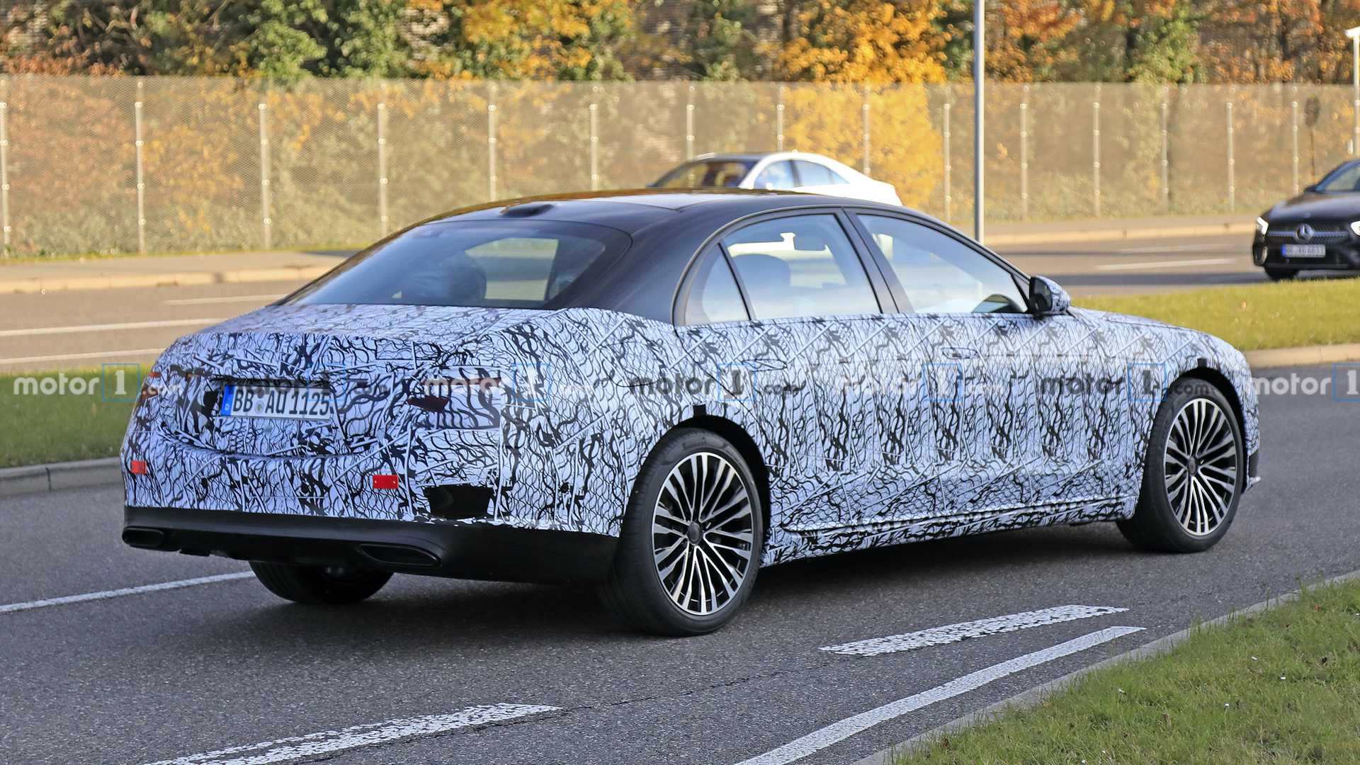 Mercedes S-Class 2021 hẹn ngày ra mắt, sẽ sớm về nước để phục vụ giới nhà giàu Việt - Ảnh 1. Mercedes S-Class 2021 hẹn ngày ra mắt, sẽ sớm về nước để phục vụ giới nhà giàu Việt - Ảnh 1.