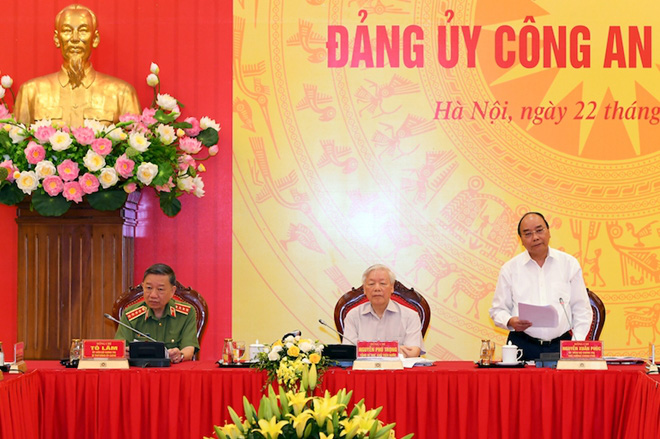 Tổng Bí thư, Chủ tịch nước và Thủ tướng Chính phủ dự Hội nghị Đảng ủy Công an Trung ương - Ảnh 3.
