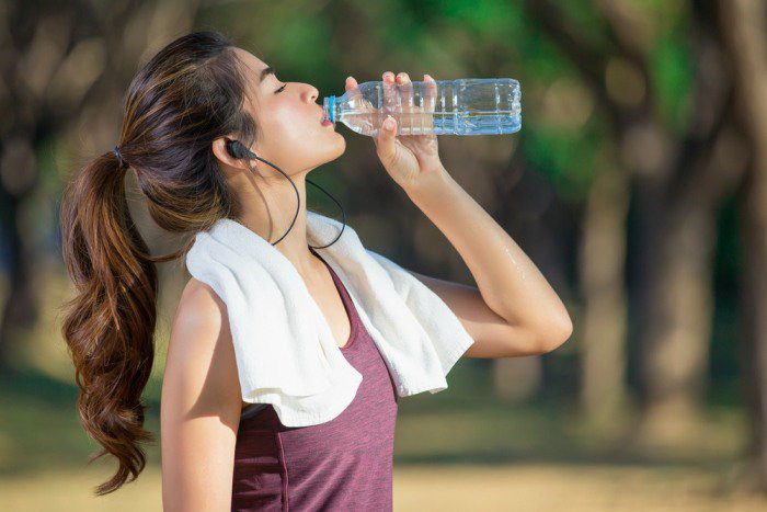 Có 5 thói quen tốt này, phụ nữ luôn trẻ trung hơn so với tuổi thật của mình - Ảnh 1.