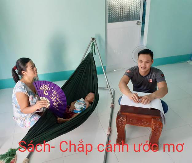  Những bức ảnh ấn tượng gửi về cuộc thi &quot;Gia đình đọc sách - Gắn kết yêu thương&quot; - Ảnh 5.