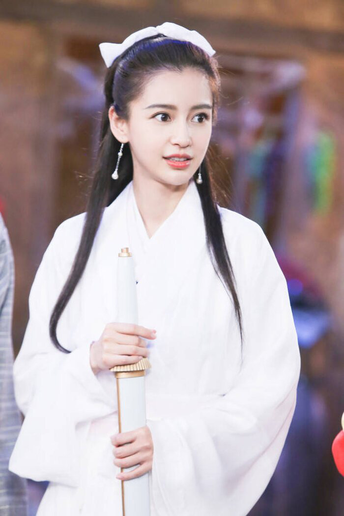 Angelababy làm Tiểu Long Nữ, đẹp thần tiên thế này có đủ để so sánh với Lưu Diệc Phi chưa?  - Ảnh 3.