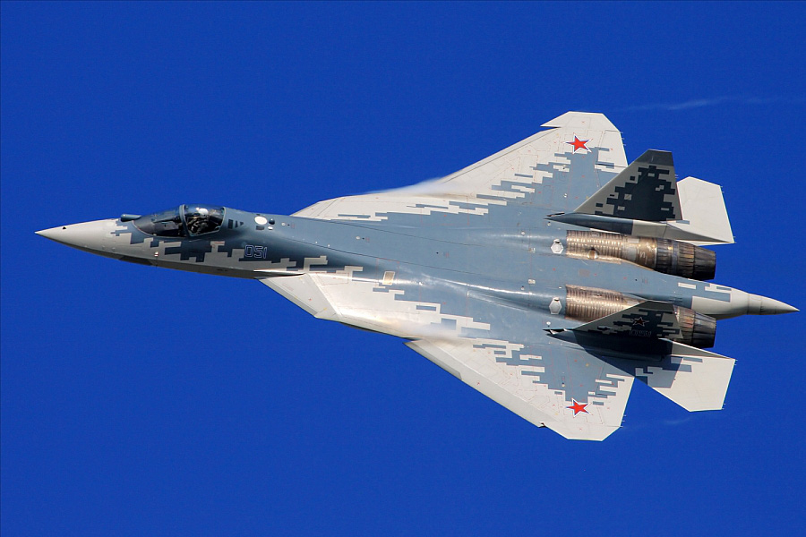 Hé lộ sức hút đặc biệt của tiêm kích tàng hình Su-57, khiến F-35 Mỹ cũng phải thèm thuồng - Ảnh 1.