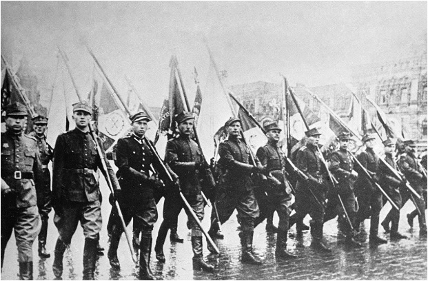1 tháng chuẩn bị, ngày trọng đại mưa xối xả: Lễ duyệt binh Ngày Chiến thắng hoành tráng nhất lịch sử Liên Xô - Ảnh 5.