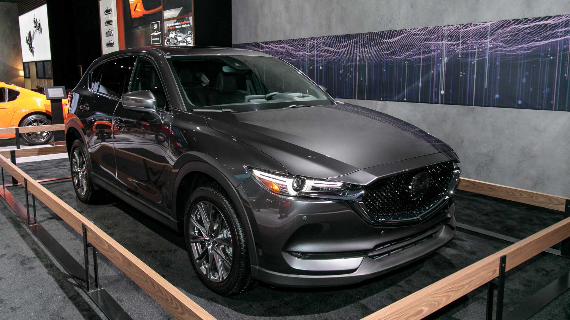 Mazda CX-5 sẽ bỏ bản máy dầu vì đắt và quá hao nhiên liệu  - Ảnh 1.