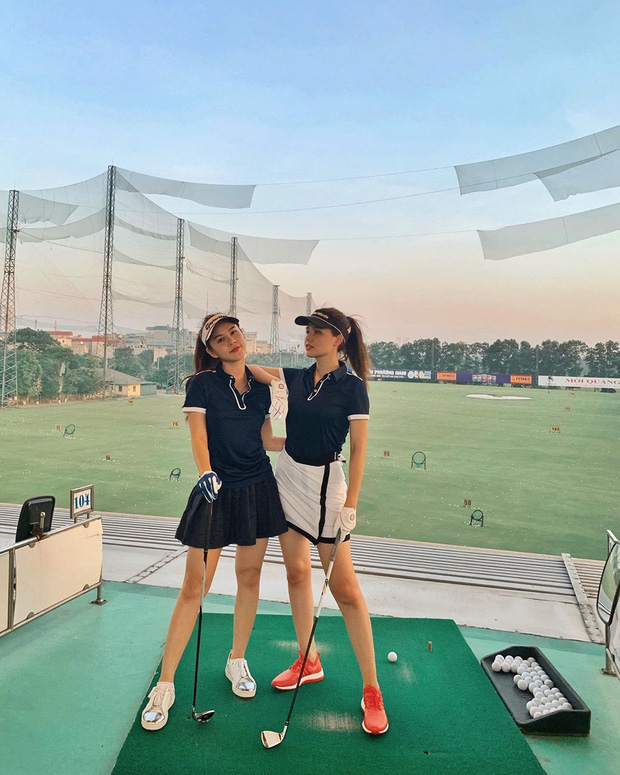 Không hẹn mà gặp hội mỹ nhân Việt đều rủ nhau check-in ở sân golf: 1 buổi chơi golf có lợi ích bằng 1 tuần tập thể dục nên bảo sao không mê cho được - Ảnh 4. Không hẹn mà gặp hội mỹ nhân Việt đều rủ nhau check-in ở sân golf: 1 buổi chơi golf có lợi ích bằng 1 tuần tập thể dục nên bảo sao không mê cho được - Ảnh 4.