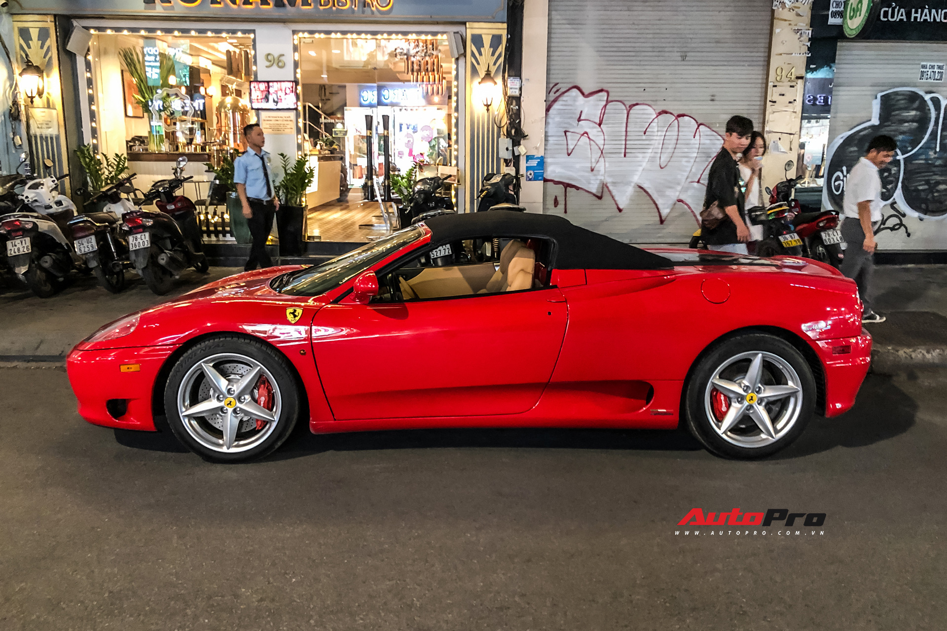 Ferrari 360 Spider từng của ông Đặng Lê Nguyên Vũ bất ngờ xuất hiện lại tại Sài Gòn - Ảnh 5.