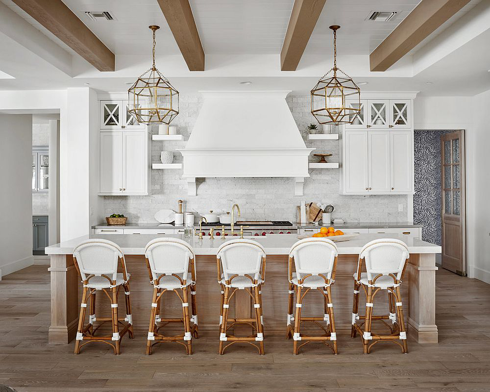 Gam màu trắng và 5 cách kết hợp &quot;đình đám&quot; mọi thời được kiến trúc sư mách cho không gian bếp của các gia đình - Ảnh 3.