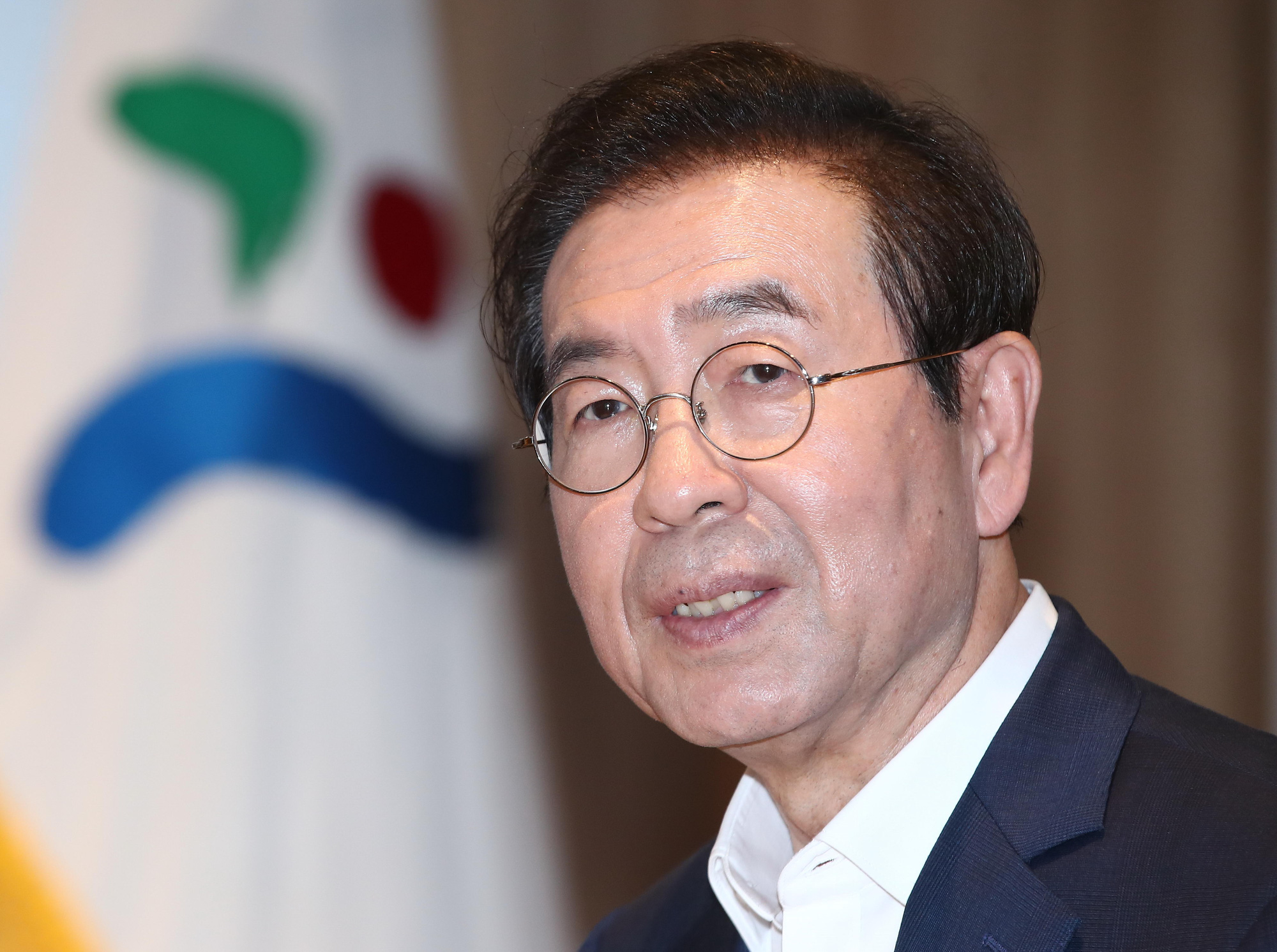 Cựu thư ký lần đầu công khai lên tiếng về hành vi quấy rối tình dục của Thị trưởng Seoul quá cố, tiết lộ nhiều việc làm gây bức xúc - Ảnh 1.