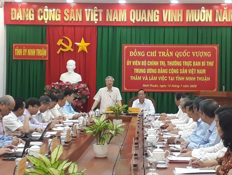Thường trực Ban Bí thư Trần Quốc Vượng làm việc tại Ninh Thuận - Ảnh 1.