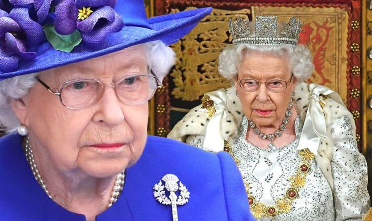 Xôn xao tin Nữ hoàng Anh sẽ sớm thoái vị: Dành cả đời để phụng sự đất nước, liệu bà đã thật sự sẵn sàng để nhường ngôi? - Ảnh 1.