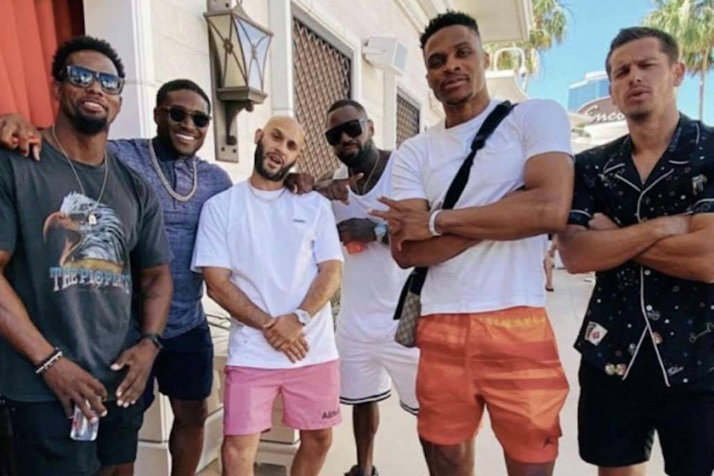 Russell Westbrook từng tham dự &quot;pool party&quot; tại Las Vegas trước khi dương tính với Covid-19 - Ảnh 2.