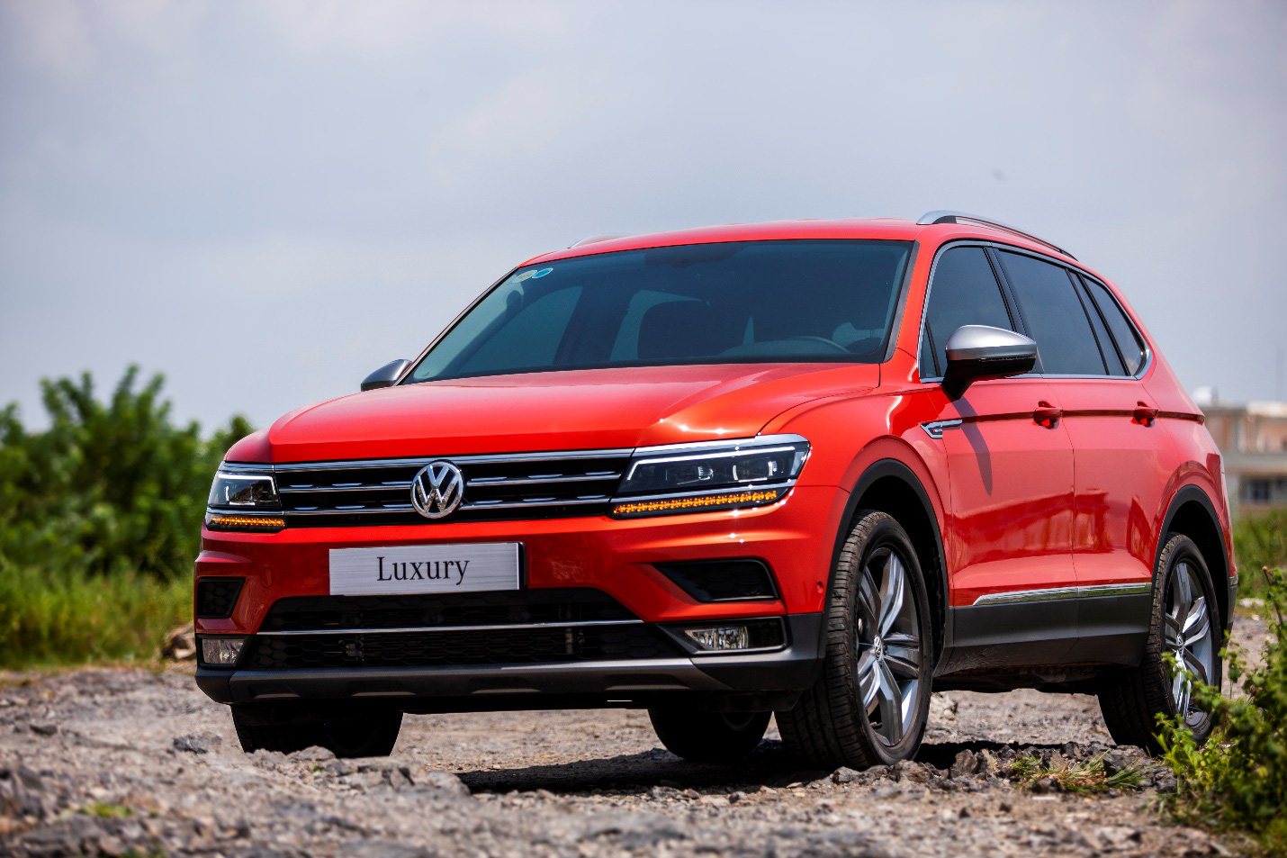 Volkswagen tặng 50% phí trước bạ cho Tiguan Allspace Luxury - Ảnh 3.