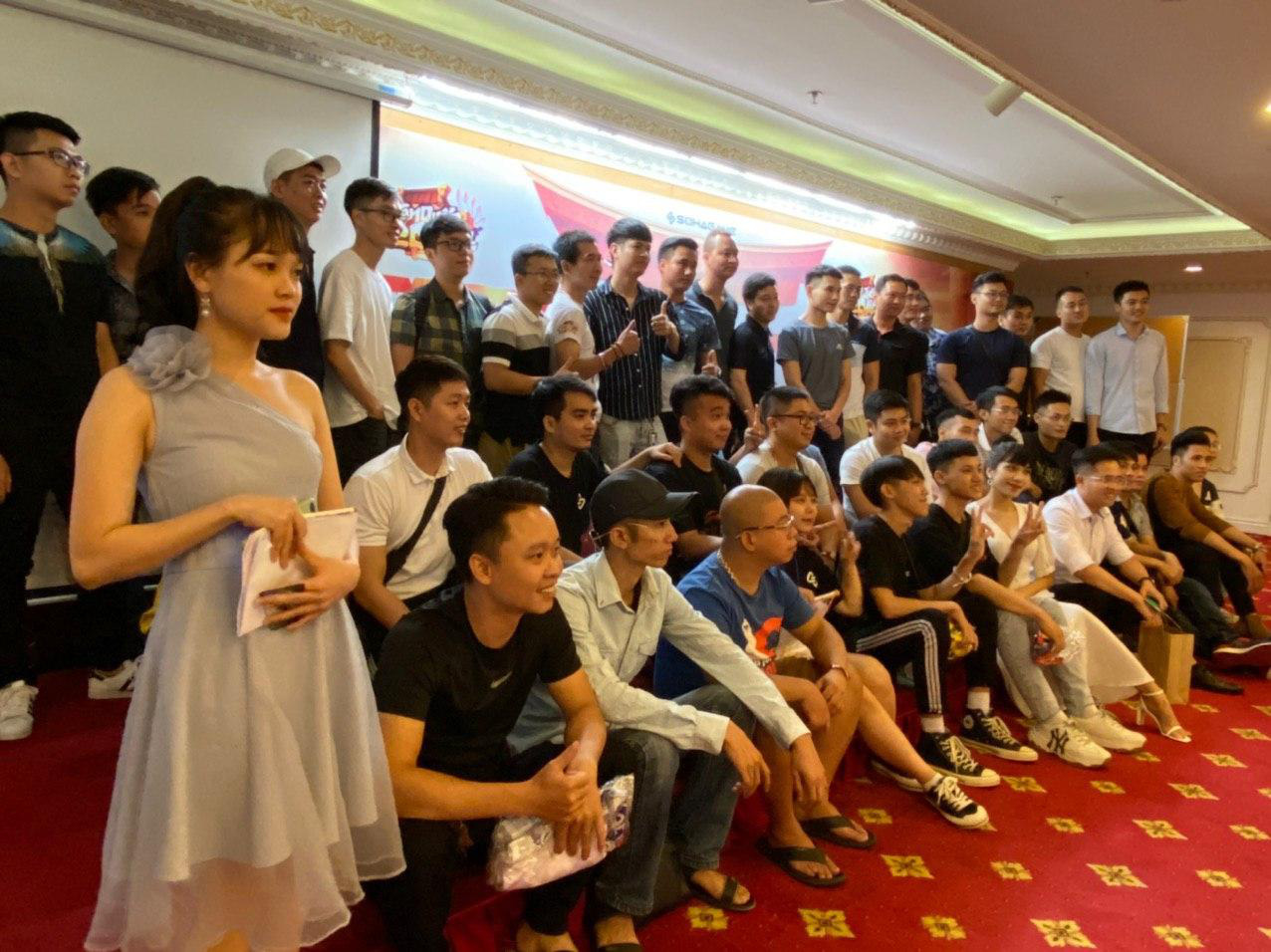 Tìm ra tựa game vắng bóng trẻ trâu nhất hiện nay, nhìn đâu cũng thấy toàn... các bác già vẫn đam mê chiến thuật - Ảnh 19.