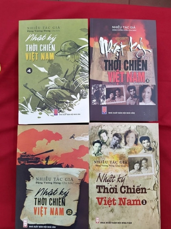Giới thiệu bộ sách &quot;Nhật ký thời chiến Việt Nam&quot; - Ảnh 1.