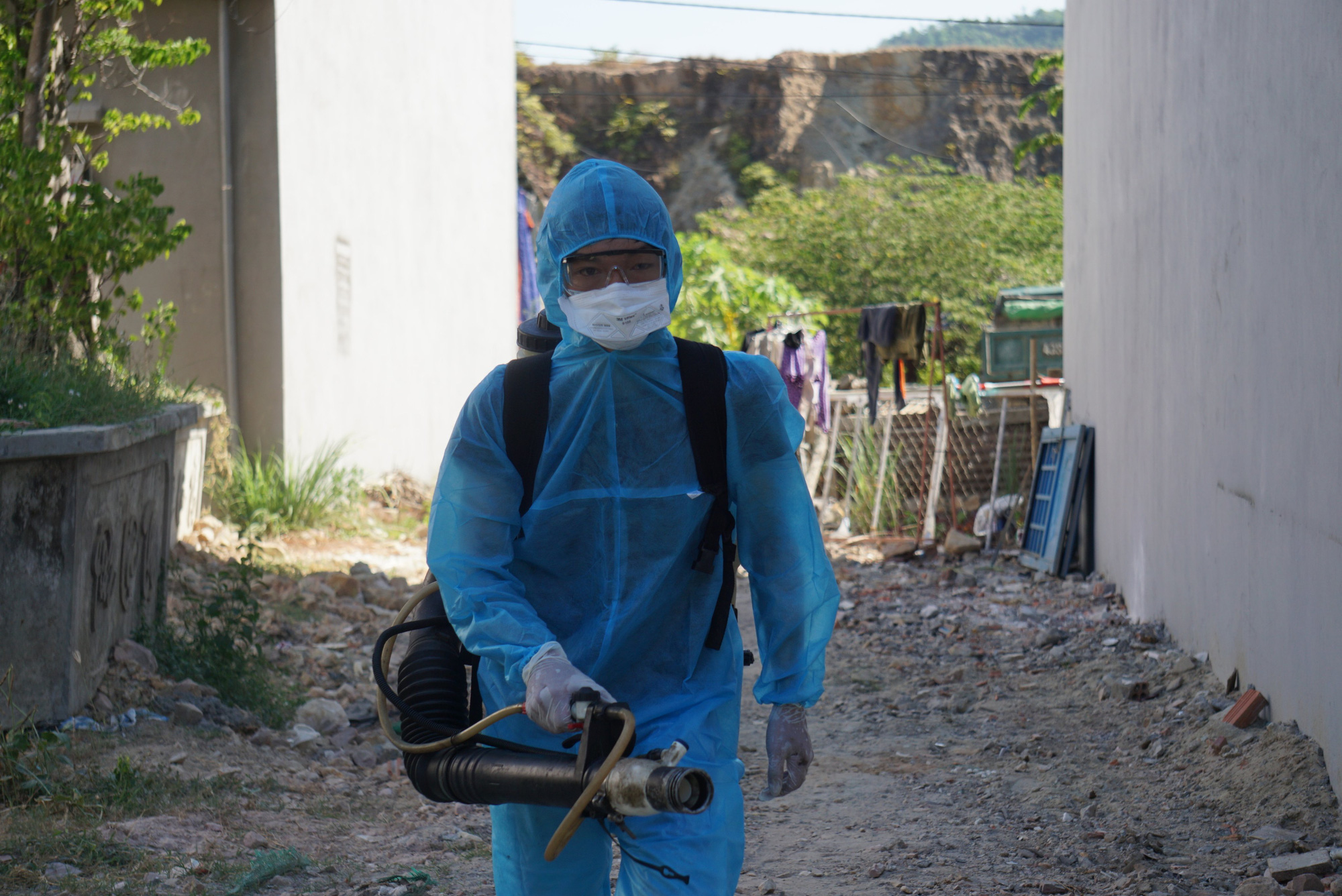 Bác bỏ hàng loạt tin thất thiệt về ca nghi nhiễm Covid-19 tại Đà Nẵng - Ảnh 1. Bác bỏ hàng loạt tin thất thiệt về ca nghi nhiễm Covid-19 tại Đà Nẵng - Ảnh 1.