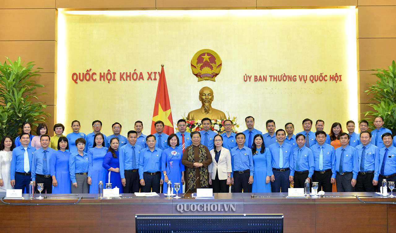 Phó Chủ tịch Thường trực Quốc hội gặp mặt cán bộ Công đoàn Thủ đô - Ảnh 2.