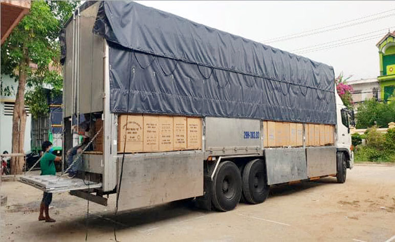 Tạm giữ gần 950.000 chiếc khẩu trang y tế ko rõ nguồn gốc - Ảnh 1. Tạm giữ gần 950.000 chiếc khẩu trang y tế ko rõ nguồn gốc - Ảnh 1.