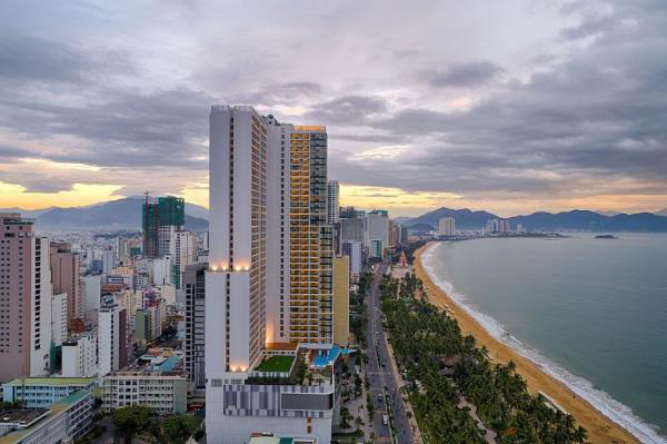 Bí quyết du lịch hè Nha Trang: chọn “thiên đường đảo ngọc” hay khám phá trung tâm thành phố vịnh? - Ảnh 1.