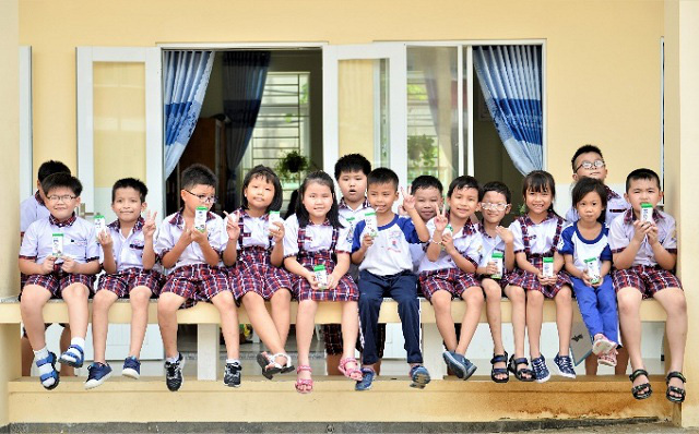 Sữa học đường TP. Hồ Chí Minh: Chương trình nhân văn đem lại nhiều niềm vui cho con trẻ    - Ảnh 3.