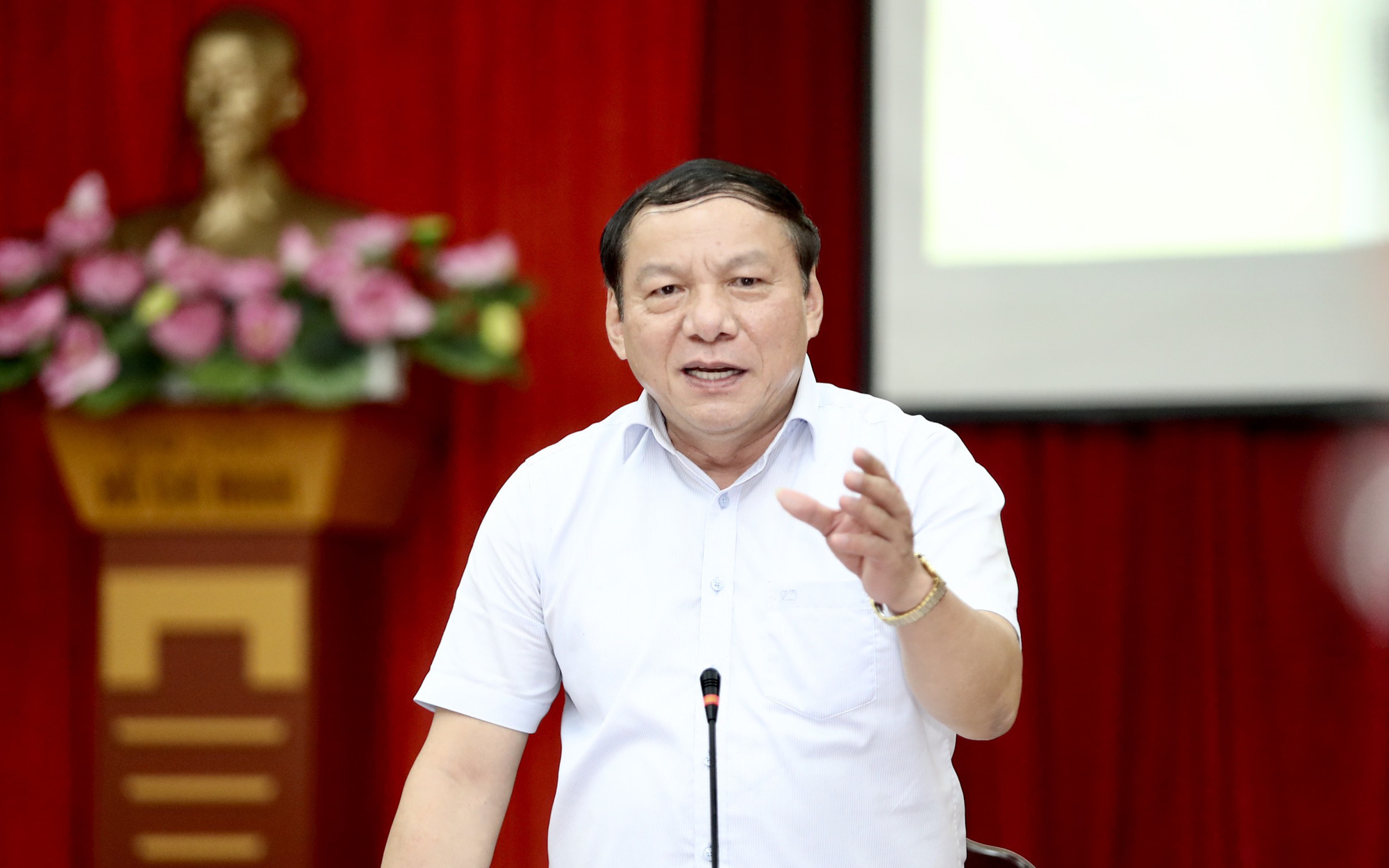 Thứ trưởng Nguyễn Văn Hùng: Làng Văn hóa - Du lịch các dân tộc Việt Nam phải là một địa chỉ “đỏ” trong tương lai