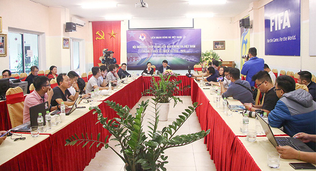 Hoãn thời gian tổ chức Đại hội thường niên Liên đoàn bóng đá Việt Nam năm 2020 - Ảnh 1.