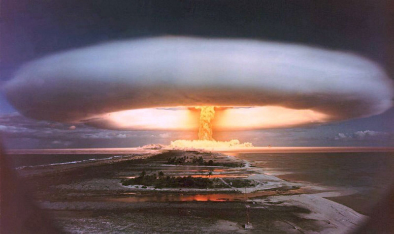 Chuyên gia vũ khí hạt nhân giải thích tại sao vụ nổ ở Lebanon không phải bom nguyên tử - Ảnh 2.