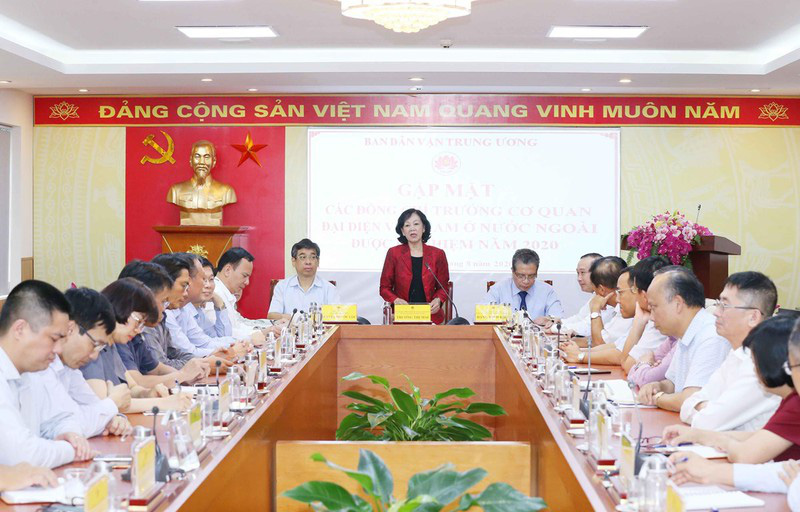 Trưởng Ban Dân vận TƯ tiếp các Trưởng cơ quan đại diện Việt Nam ở nước ngoài - Ảnh 1. Trưởng Ban Dân vận TƯ tiếp các Trưởng cơ quan đại diện Việt Nam ở nước ngoài - Ảnh 1.