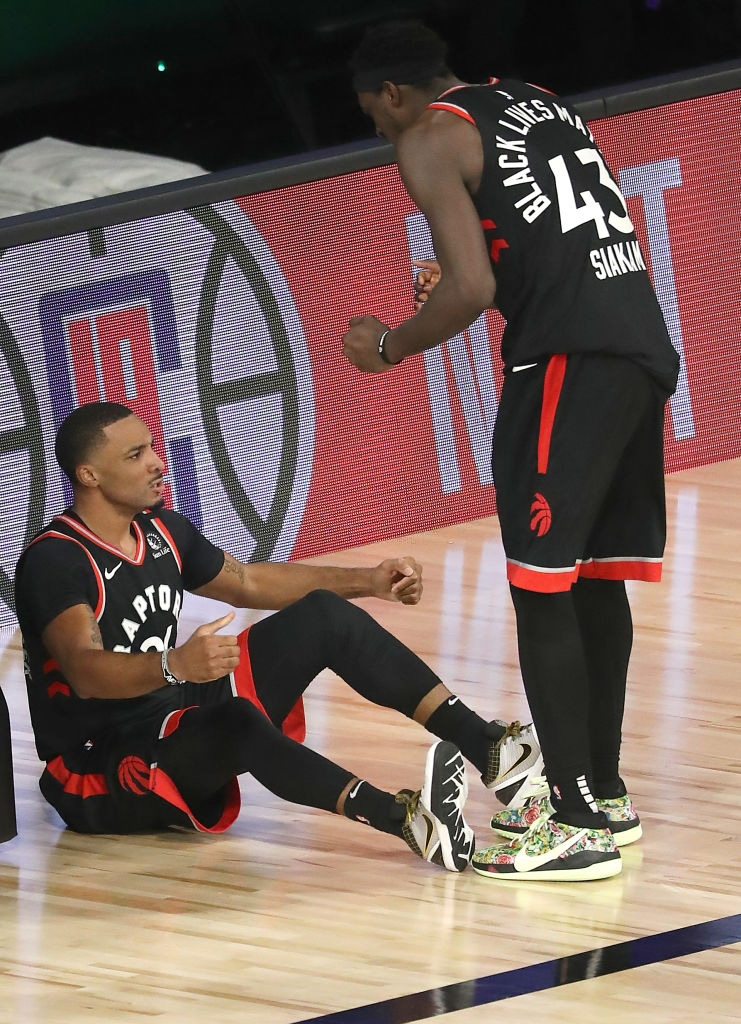 &quot;Khủng long đầu đàn&quot; Kyle Lowry lập kỷ lục cá nhân, dẫn dắt Toronto Raptors tới Game 7 - Ảnh 4.