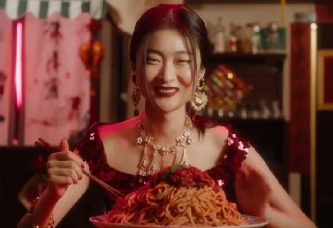 Dolce & Gabbana đã đánh mất 98% thị trường Trung Quốc như thế nào chỉ với một video - Ảnh 1.