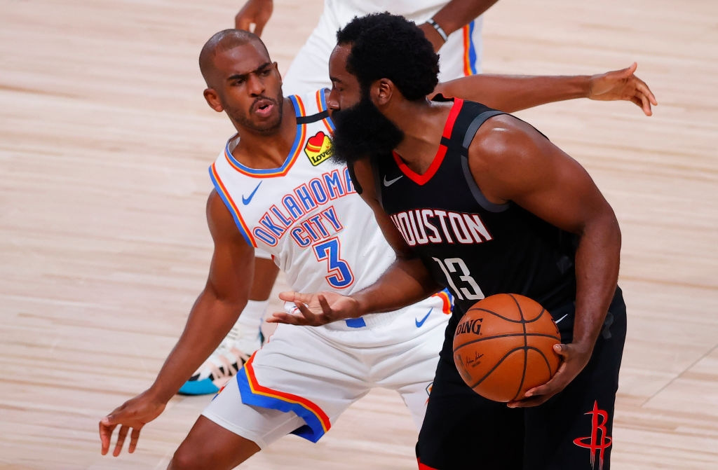 Thực hư đằng sau bức ảnh James Harden và Chris Paul trao nhau &quot;ánh mắt hình viên đạn&quot; - Ảnh 3.