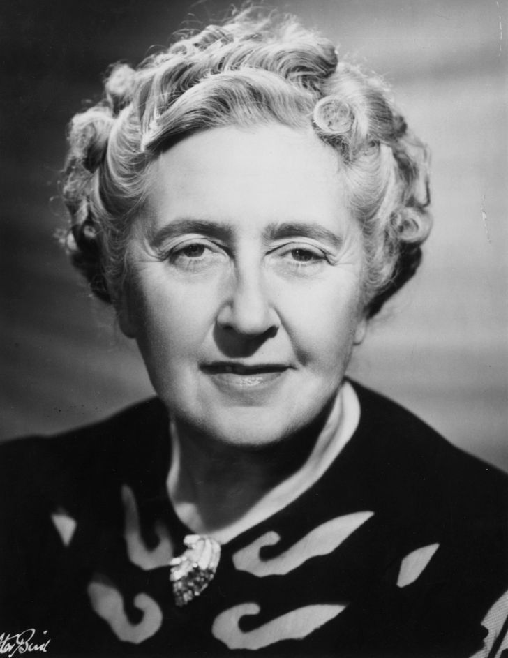 Chuyện đời đủ twist để viết thành tiểu thuyết của Agatha Christie - nữ nhà văn trinh thám nổi tiếng nhất lịch sử - Ảnh 5. Chuyện đời đủ twist để viết thành tiểu thuyết của Agatha Christie - nữ nhà văn trinh thám nổi tiếng nhất lịch sử - Ảnh 5.