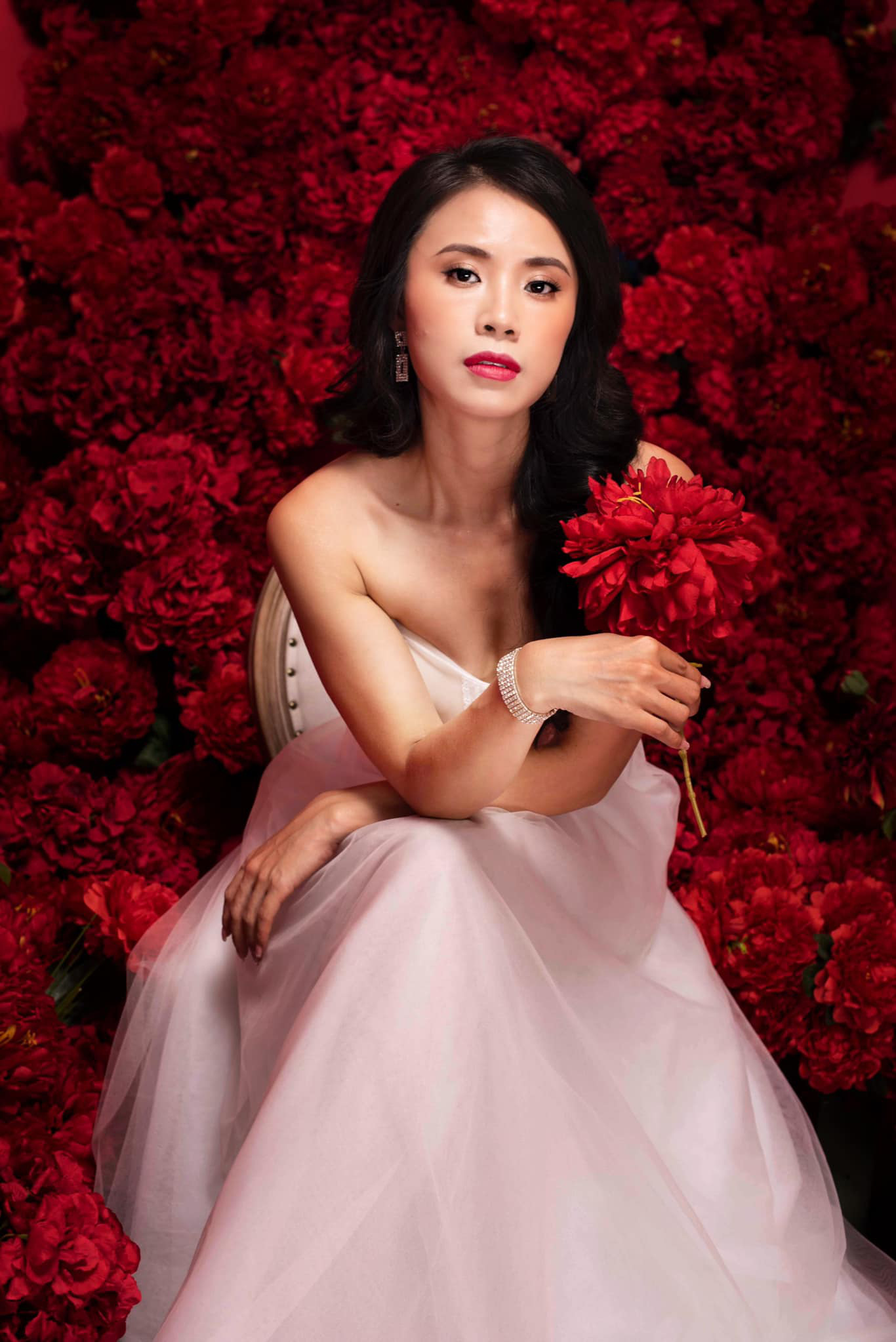 Khuất Quỳnh Hoa: “Tôi nợ tiền Lã Thanh Huyền đến giờ vẫn chưa trả được” - Ảnh 2. Khuất Quỳnh Hoa: “Tôi nợ tiền Lã Thanh Huyền đến giờ vẫn chưa trả được” - Ảnh 2.