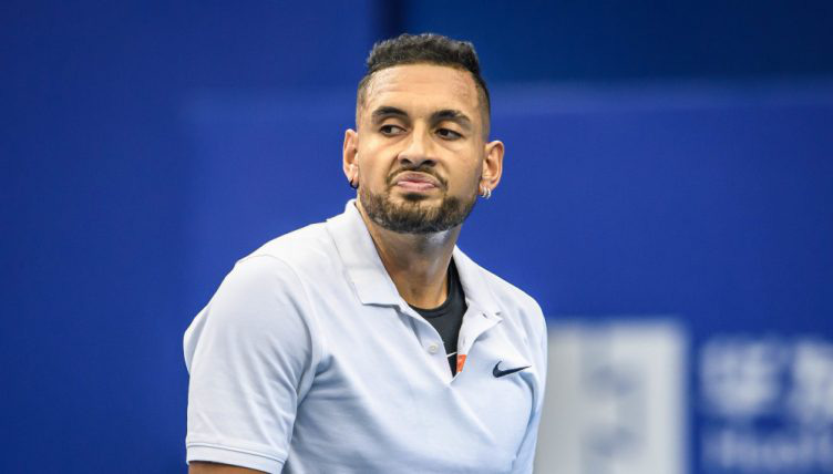 Thừa cơ tay vợt số 1 thế giới gặp nạn, &quot;Bad boy&quot; Nick Kyrgios lại bày trò cà khịa đàn anh - Ảnh 3.