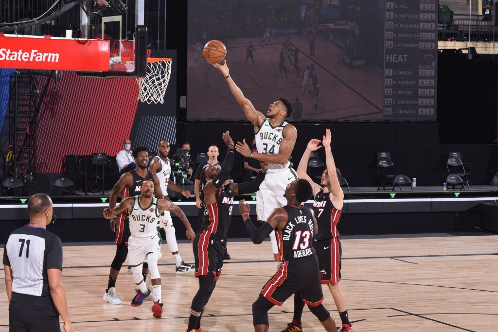 Giannis Antetokounmpo truyền hy vọng cho Bucks dù bỏ ngỏ khả năng ra sân vì chấn thương - Ảnh 3.