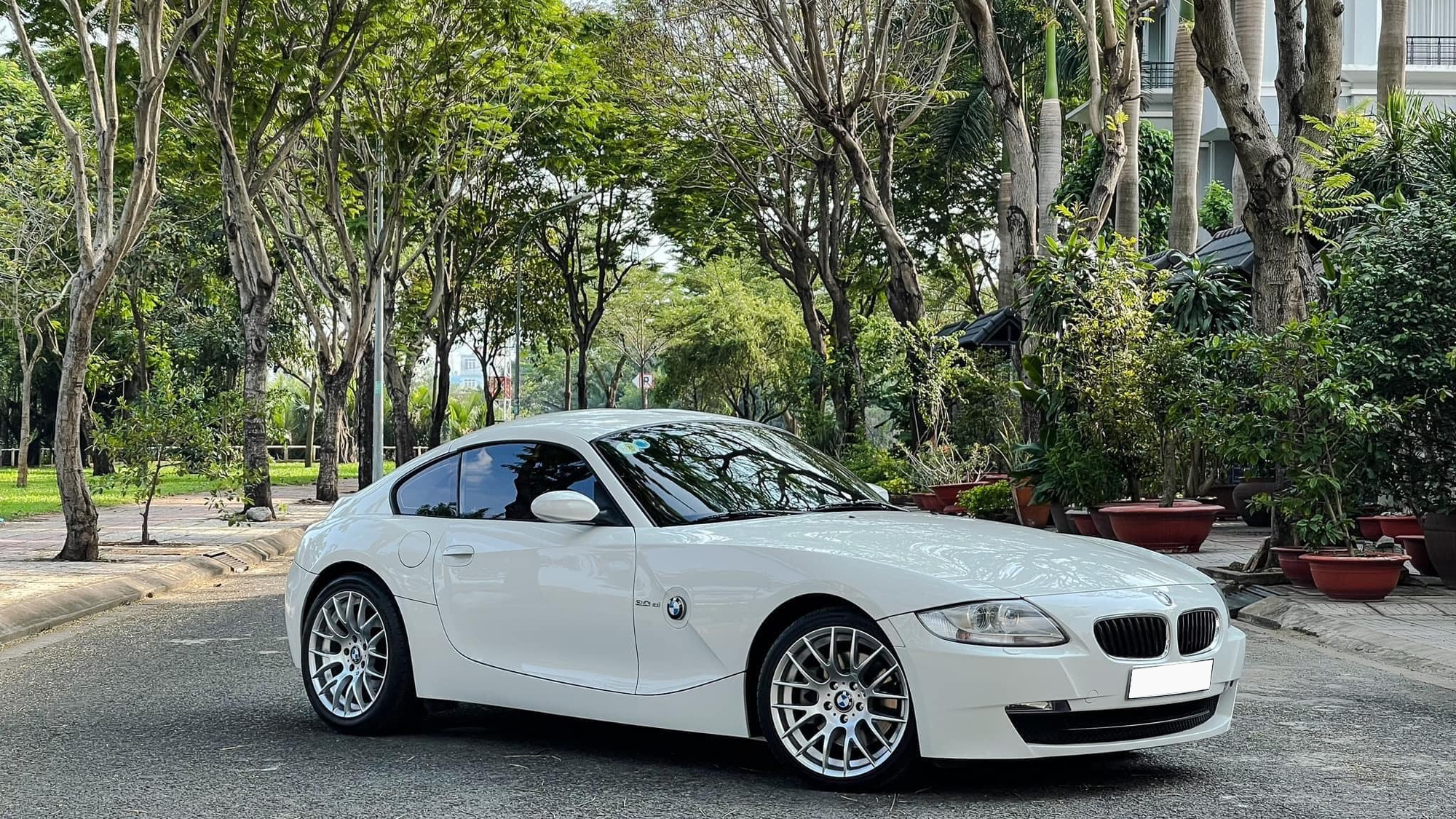 Chạy chưa tới 30.000km, BMW Z4 hạ giá ngang Mazda3 Sport thế hệ mới - Ảnh 7.