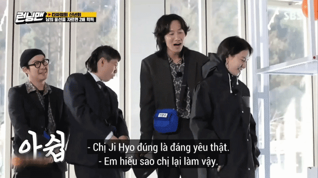 Chỉ với 1 động thái nhỏ với Song Ji Hyo diễn ra trong 3 giây, Lee Kwang Soo đã lộ rõ nét tính cách thật ngoài đời - Ảnh 2. Chỉ với 1 động thái nhỏ với Song Ji Hyo diễn ra trong 3 giây, Lee Kwang Soo đã lộ rõ nét tính cách thật ngoài đời - Ảnh 2.
