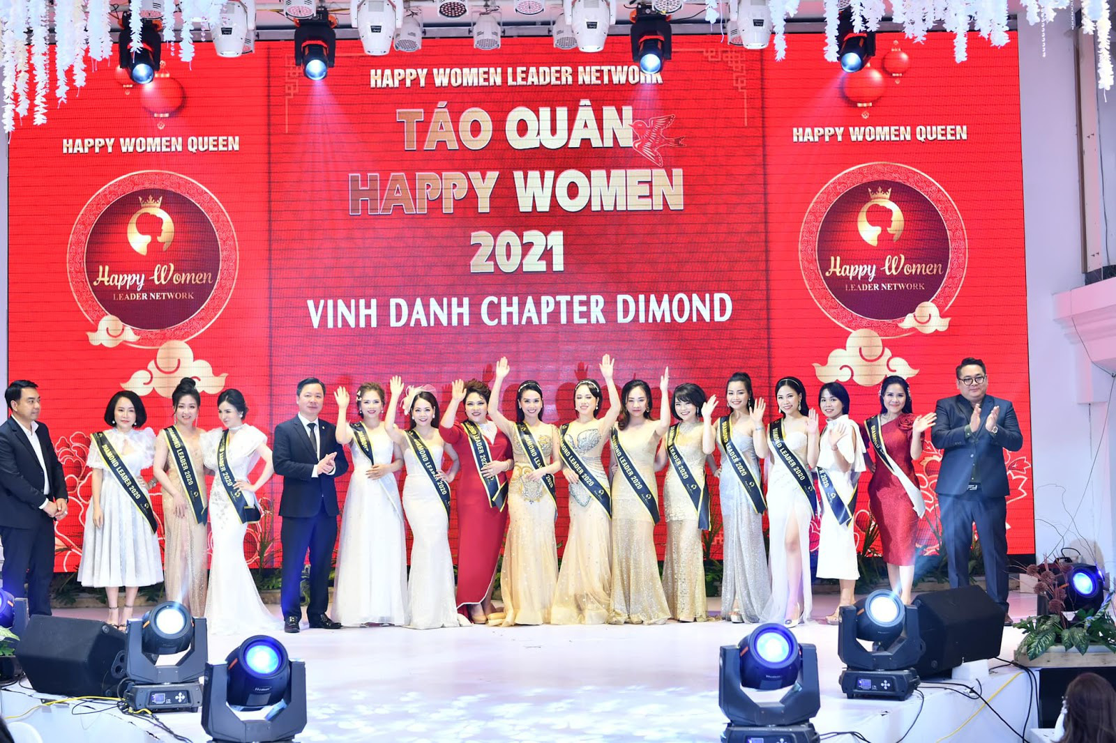 Chân dung Bùi Thanh Hương - Chủ tịch Happy Women - Trưởng ban tổ chức Táo quân 2021 - Ảnh 1.