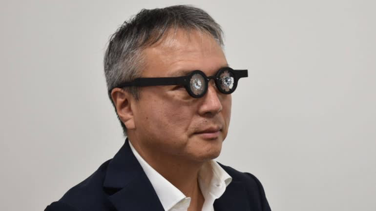 Công ty Nhật Bản công bố loại kính thông minh chữa được bệnh cận thị, cuối năm nay sẽ bán cho thị trường Châu Á - Ảnh 2.