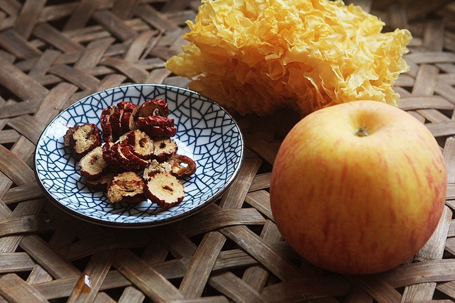 Nấu món chè này chẳng khó khăn gì mà ăn thường xuyên thì da sáng căng mịn đến ngỡ ngàng - Ảnh 2.