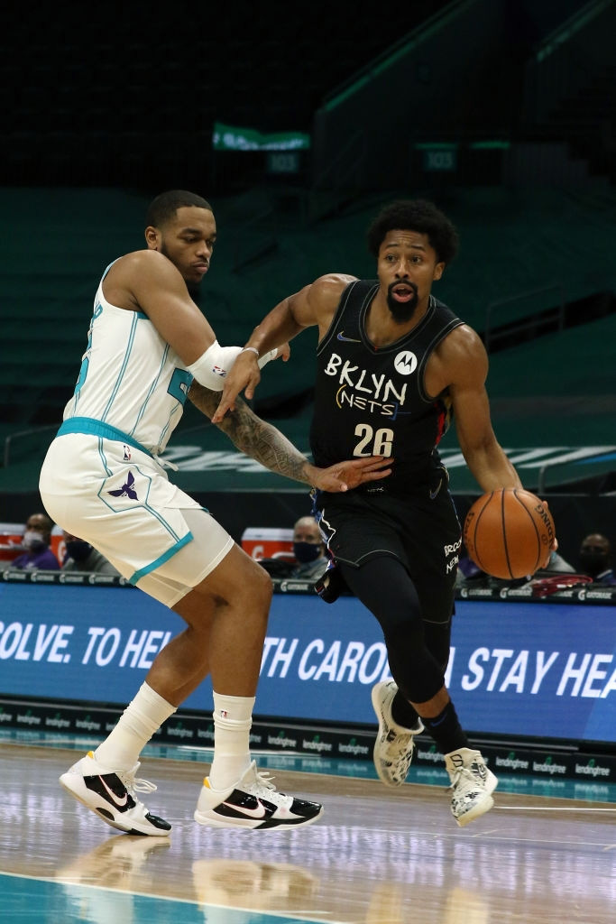 Brooklyn Nets chi 132 tỷ VNĐ để thay thế Spencer Dinwiddie hậu chấn thương - Ảnh 1.