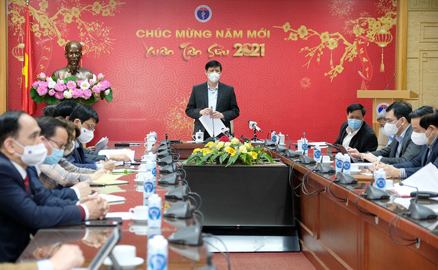 Dịch COVID-19 sẽ không thể kết thúc trong 6 tháng đầu năm và cả năm 2021 - Ảnh 1. Dịch COVID-19 sẽ không thể kết thúc trong 6 tháng đầu năm và cả năm 2021 - Ảnh 1.