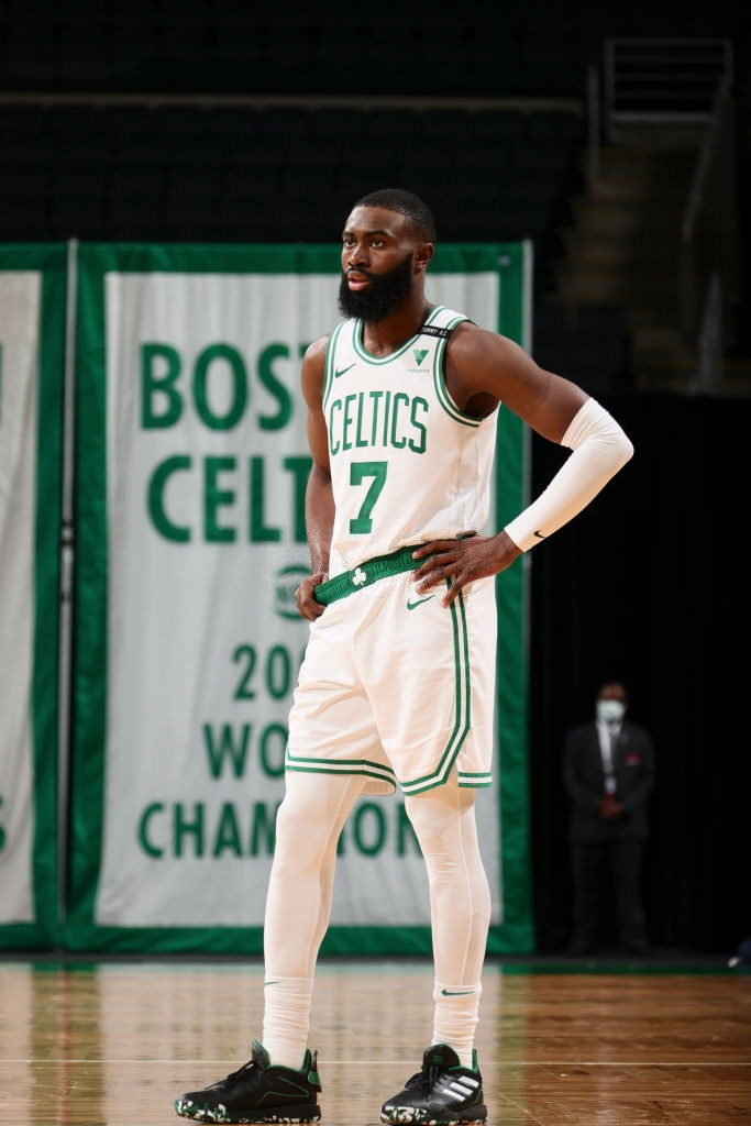 Jaylen Brown: “Chúng tôi cần trưởng thành hơn nữa” - Ảnh 1.