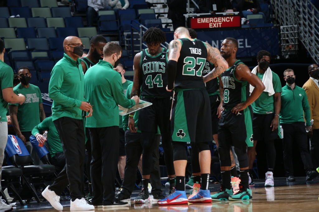 Jaylen Brown: “Chúng tôi cần trưởng thành hơn nữa” - Ảnh 4.