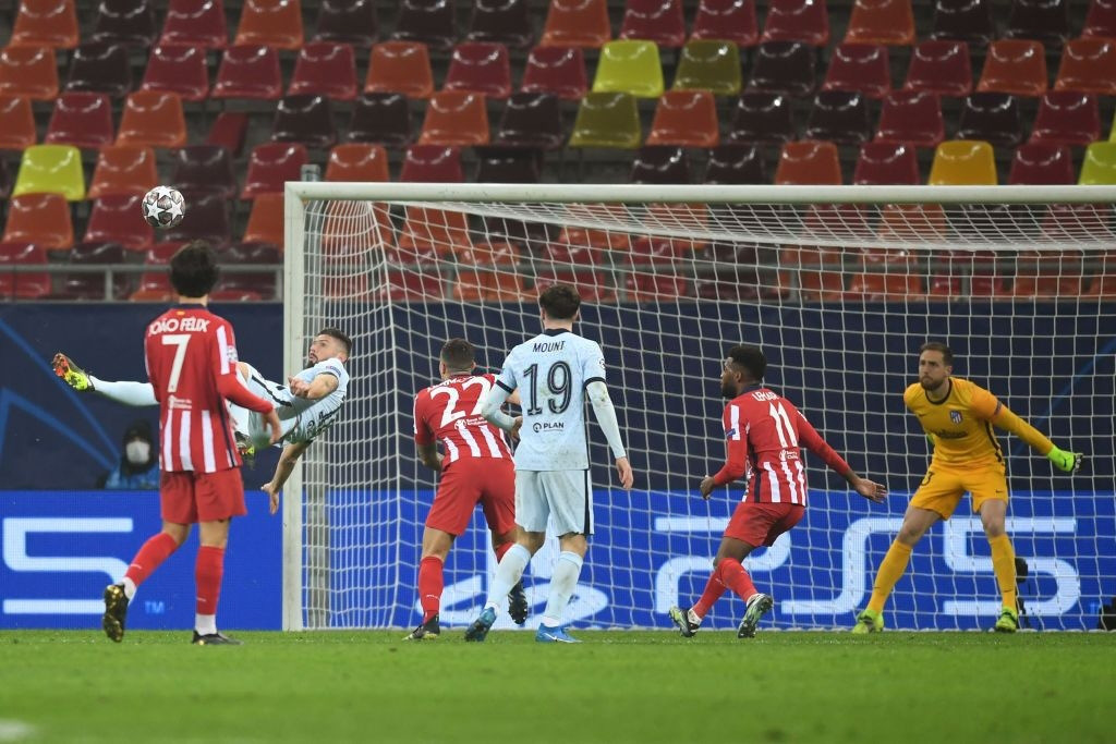 Giroud ghi siêu phẩm giúp Chelsea đánh bại Atletico Madrid - Ảnh 1.