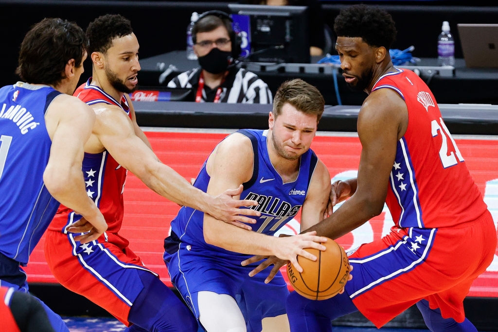 Thắng nhàn Dallas Mavericks, Philadelphia 76ers giữ vững ngôi đầu BXH miền Đông - Ảnh 3.