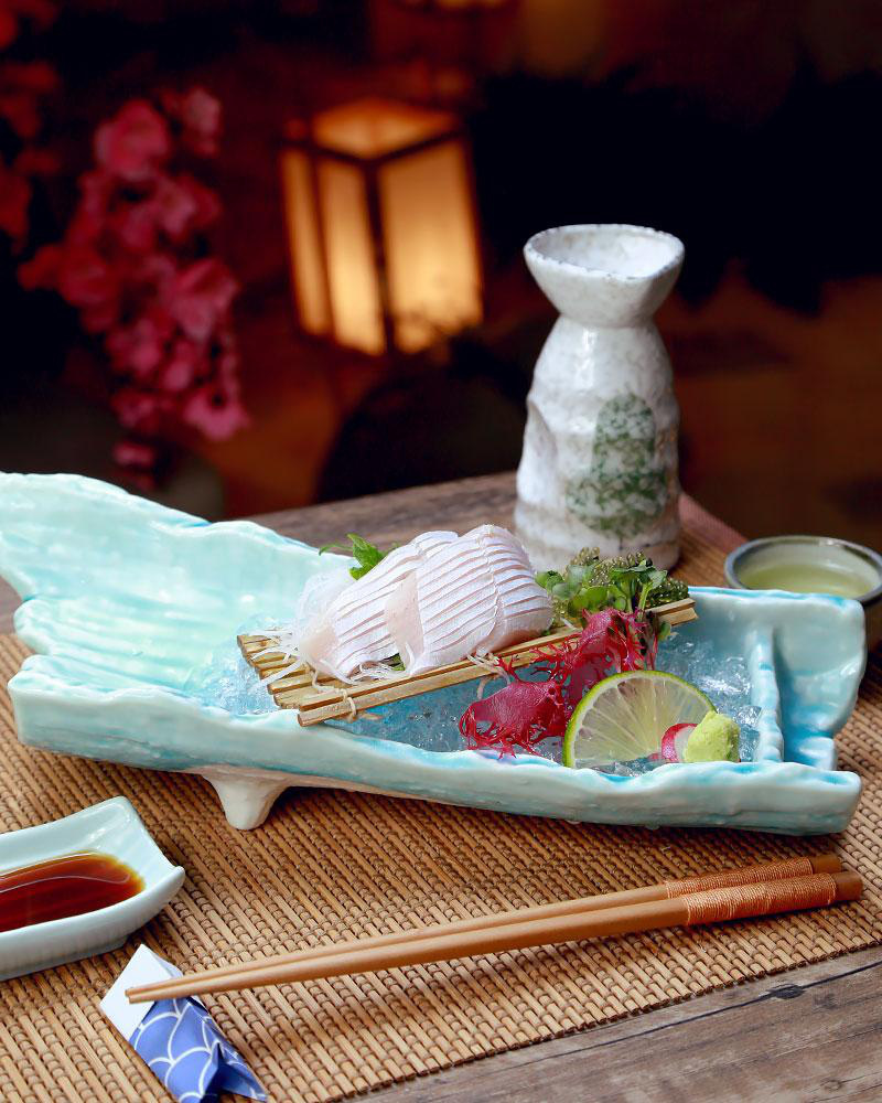 Ba loại cá nổi tiếng trong ngôi chợ trăm tuổi thu hút hơn 8000 lượt khách ở Fukuoka - Ảnh 2.