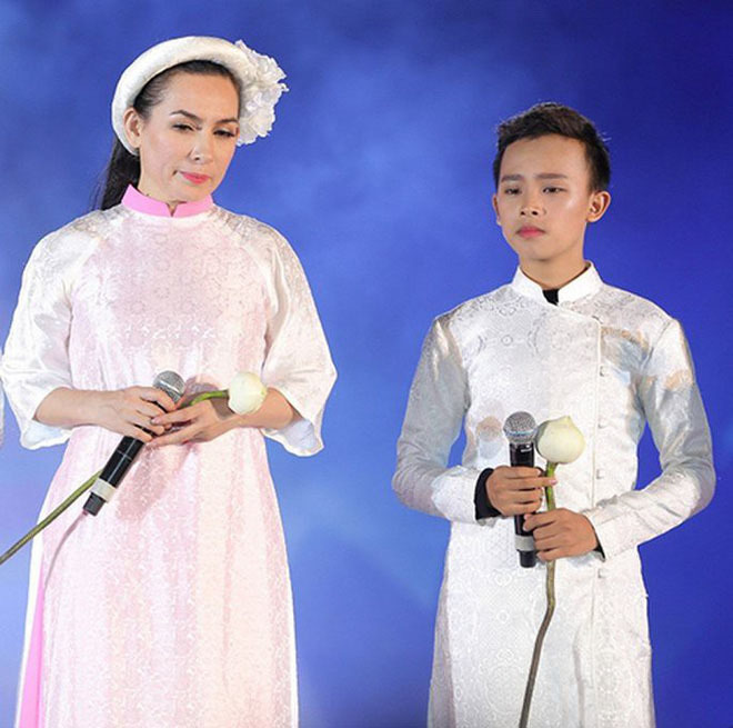 Quản lý Phi Nhung lên tiếng 1 lần duy nhất về tiền đi hát của Hồ Văn Cường - Ảnh 2.